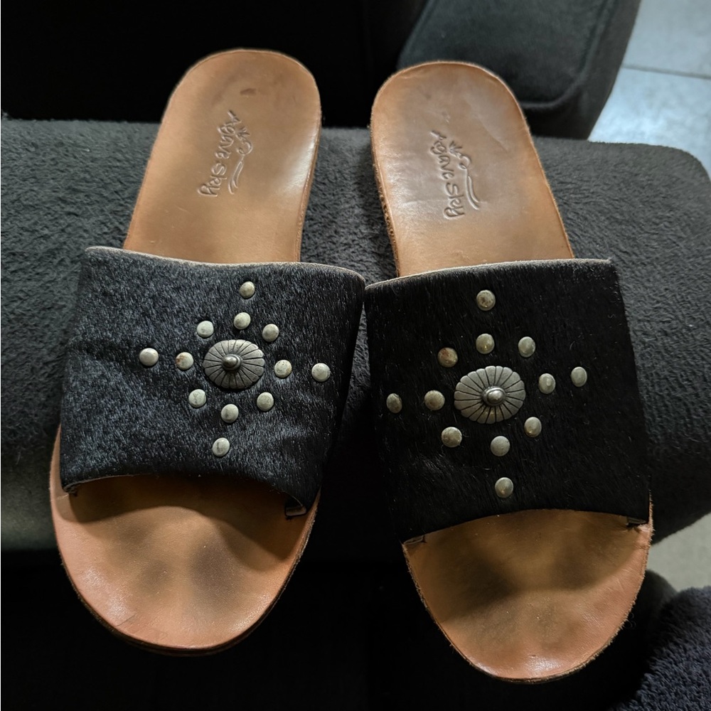 Black Studded Slide Sandals - Agave Sky